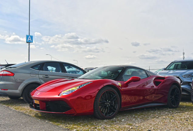 Ferrari 488 Spider