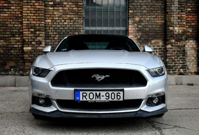 Ford Mustang GT 2015