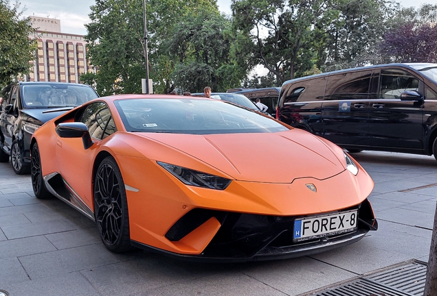 Lamborghini Huracán LP640-4 Performante