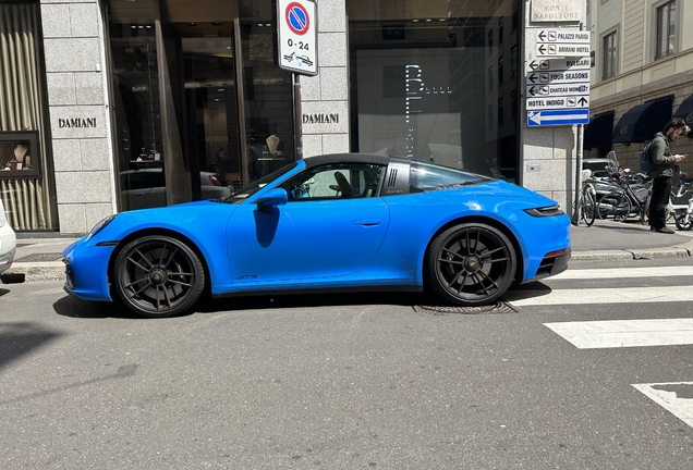 Porsche 992 Targa 4 GTS