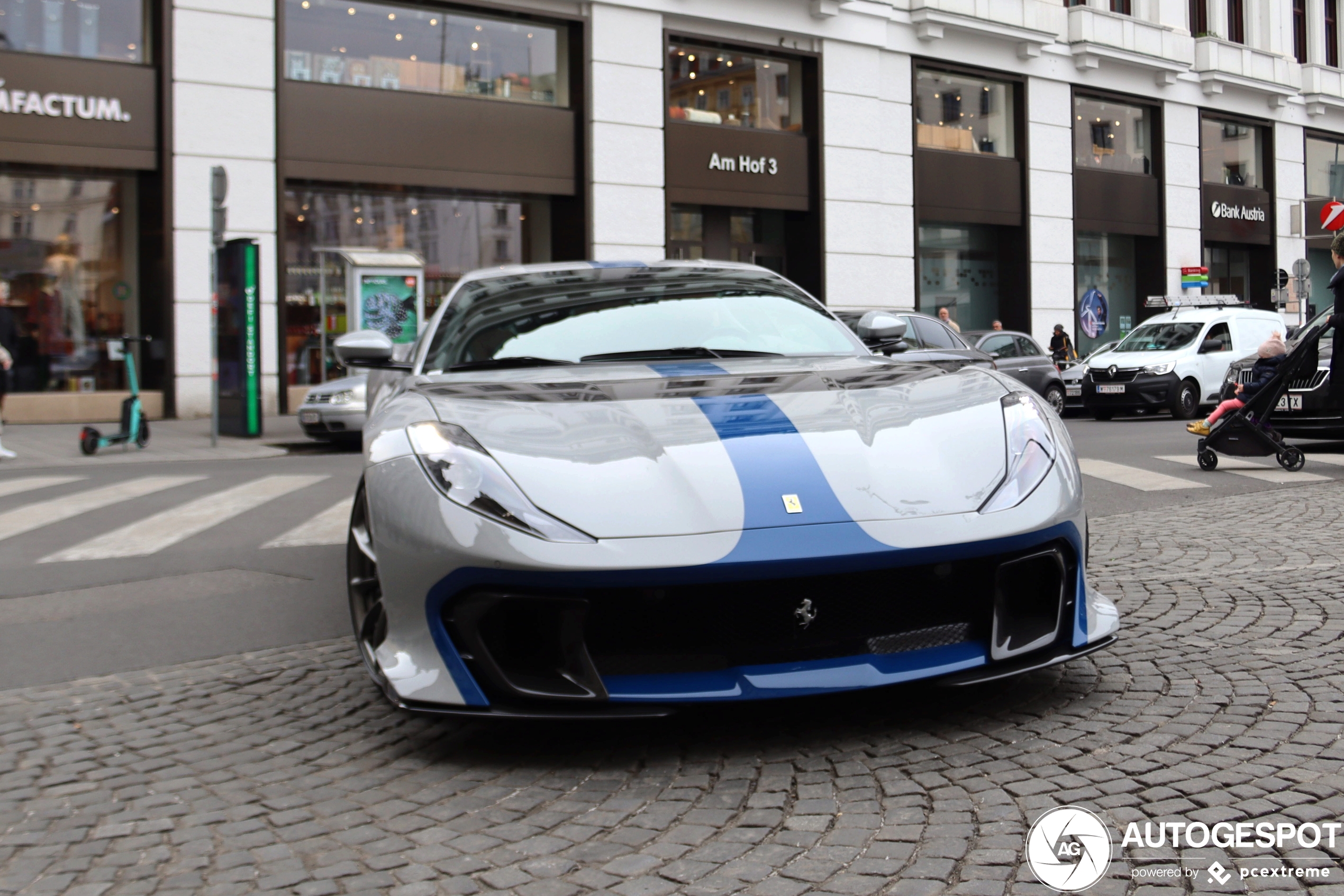 Ferrari 812 Competizione