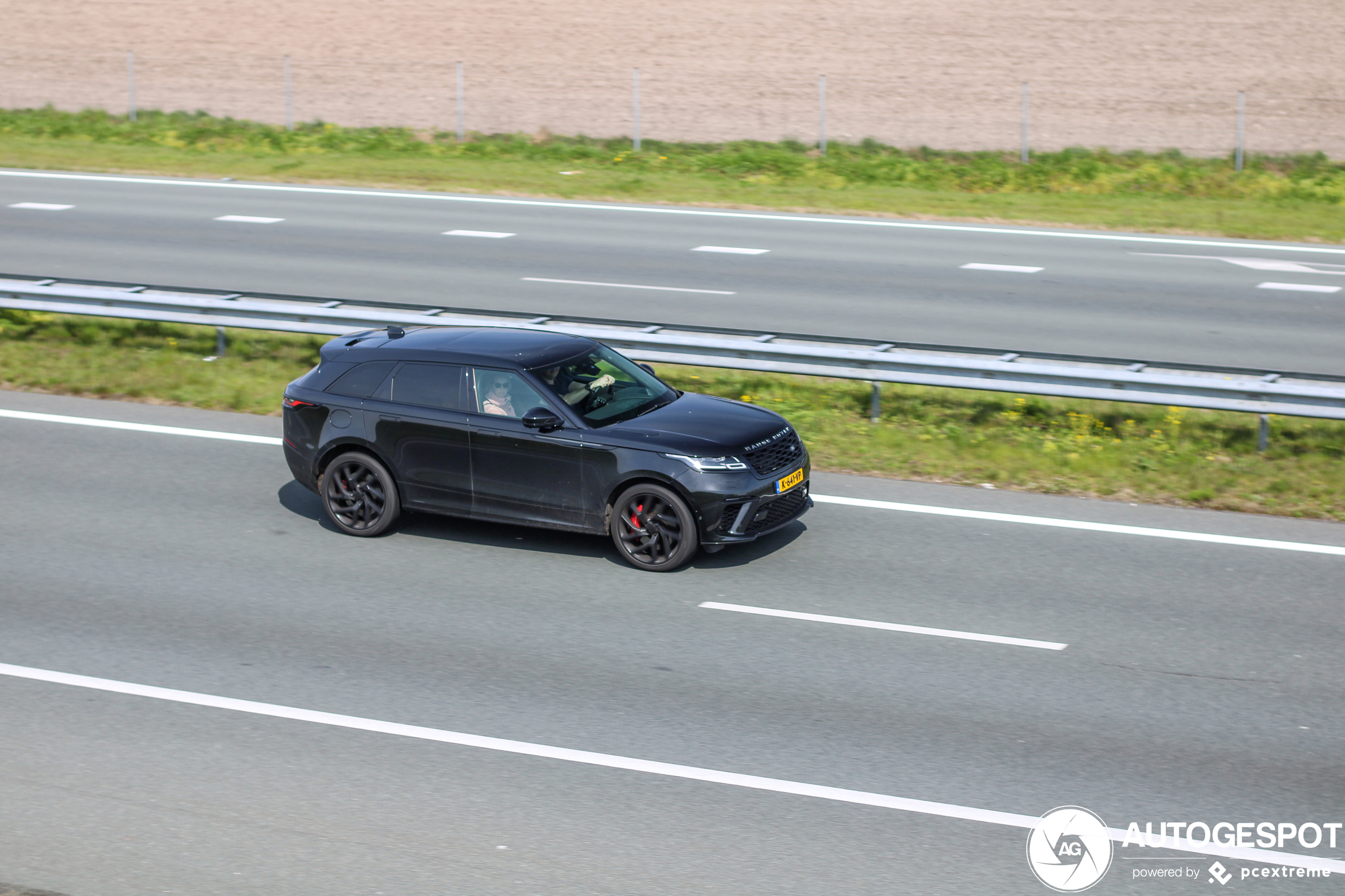 Land Rover Range Rover Velar SVAutobiography