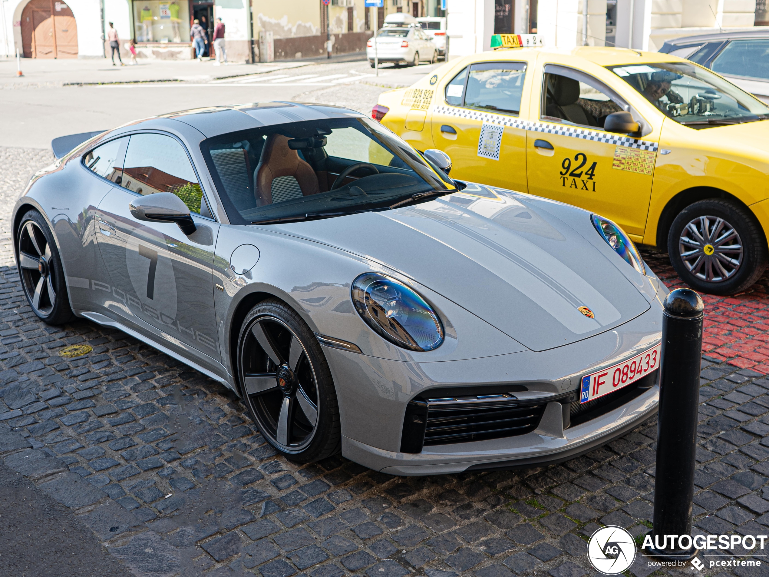 Porsche 992 Sport Classic