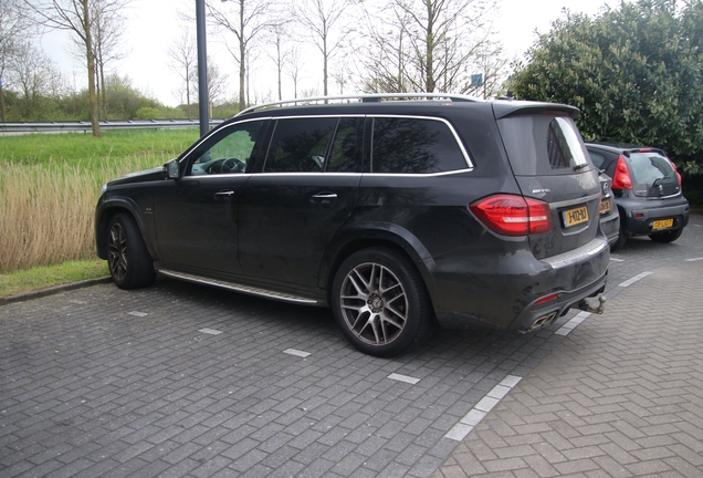 Mercedes-AMG GLS 63 X166