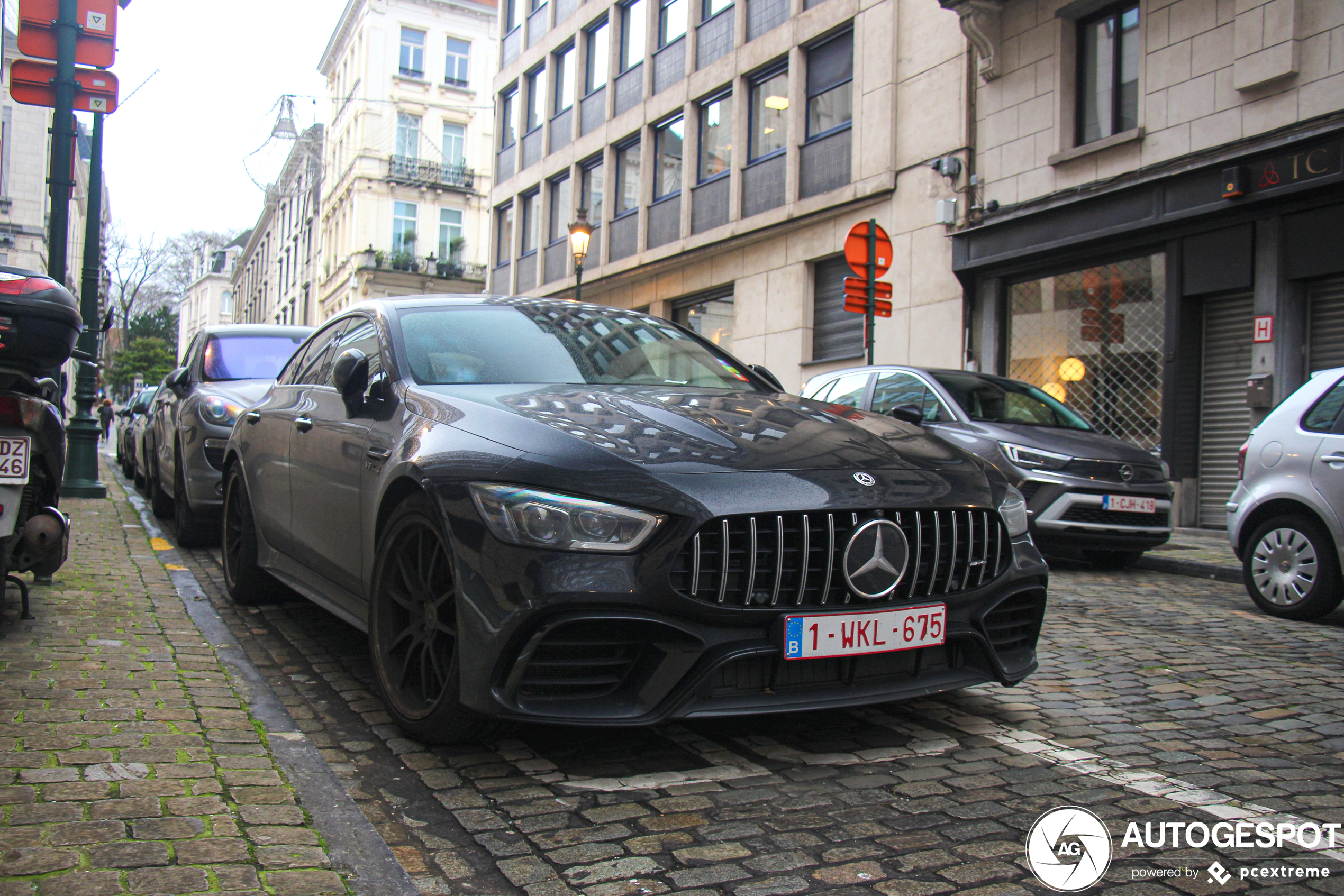 Mercedes-AMG GT 63 X290