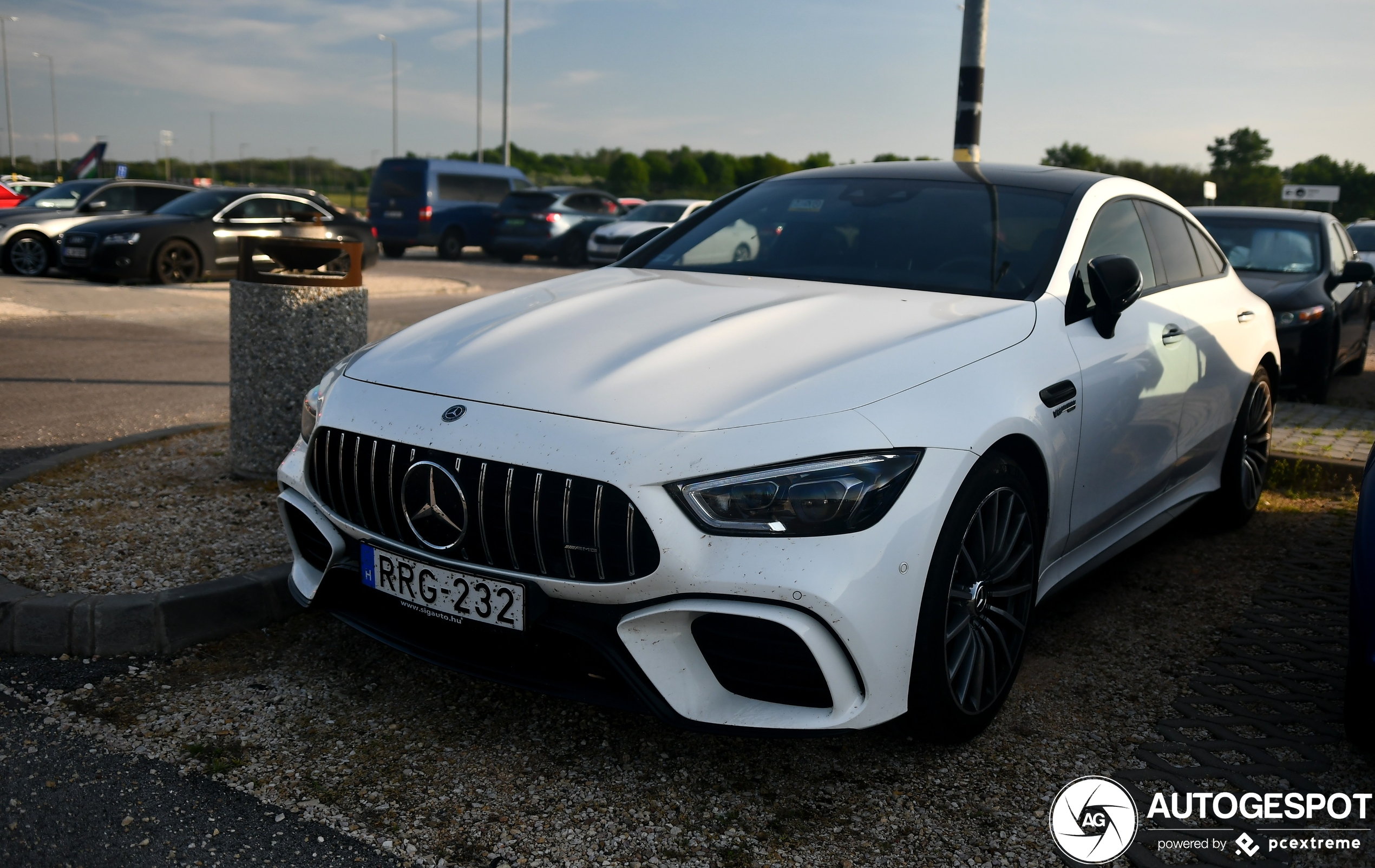 Mercedes-AMG GT 63 X290