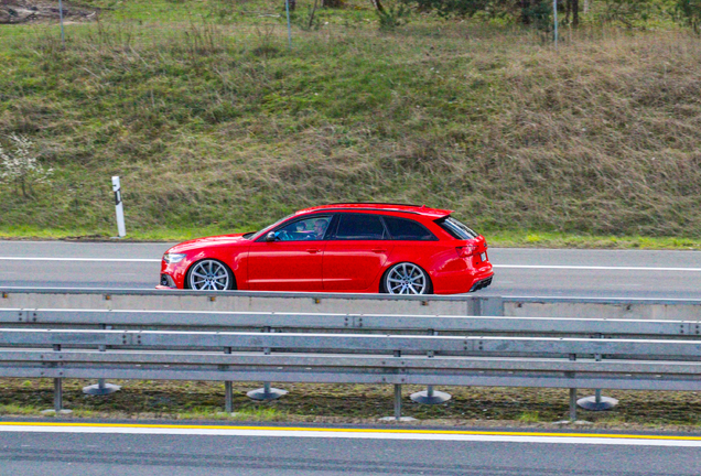 Audi RS6 Avant C7 2015