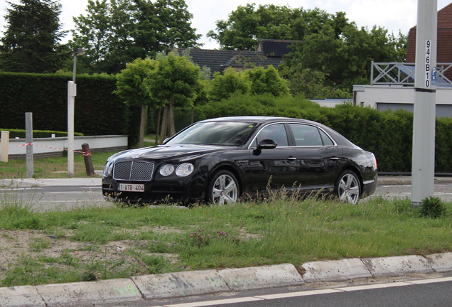 Bentley Flying Spur V8