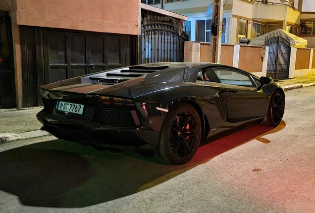 Lamborghini Aventador LP700-4