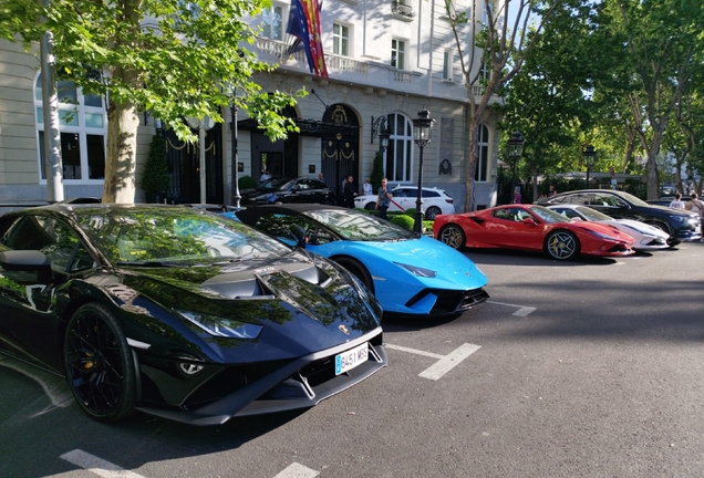 Lamborghini Huracán LP640-4 Performante Spyder