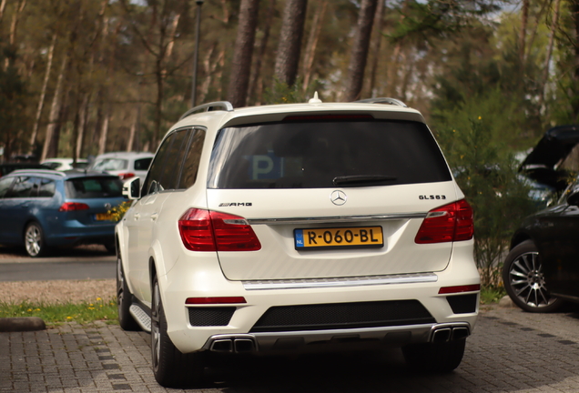 Mercedes-Benz GL 63 AMG X166