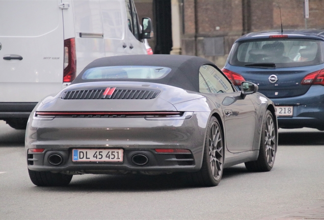 Porsche 992 Carrera S Cabriolet