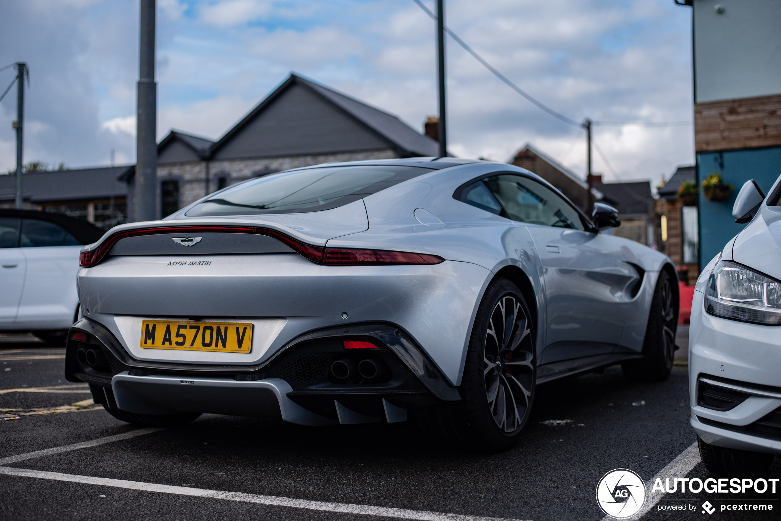 Aston Martin V8 Vantage 2018