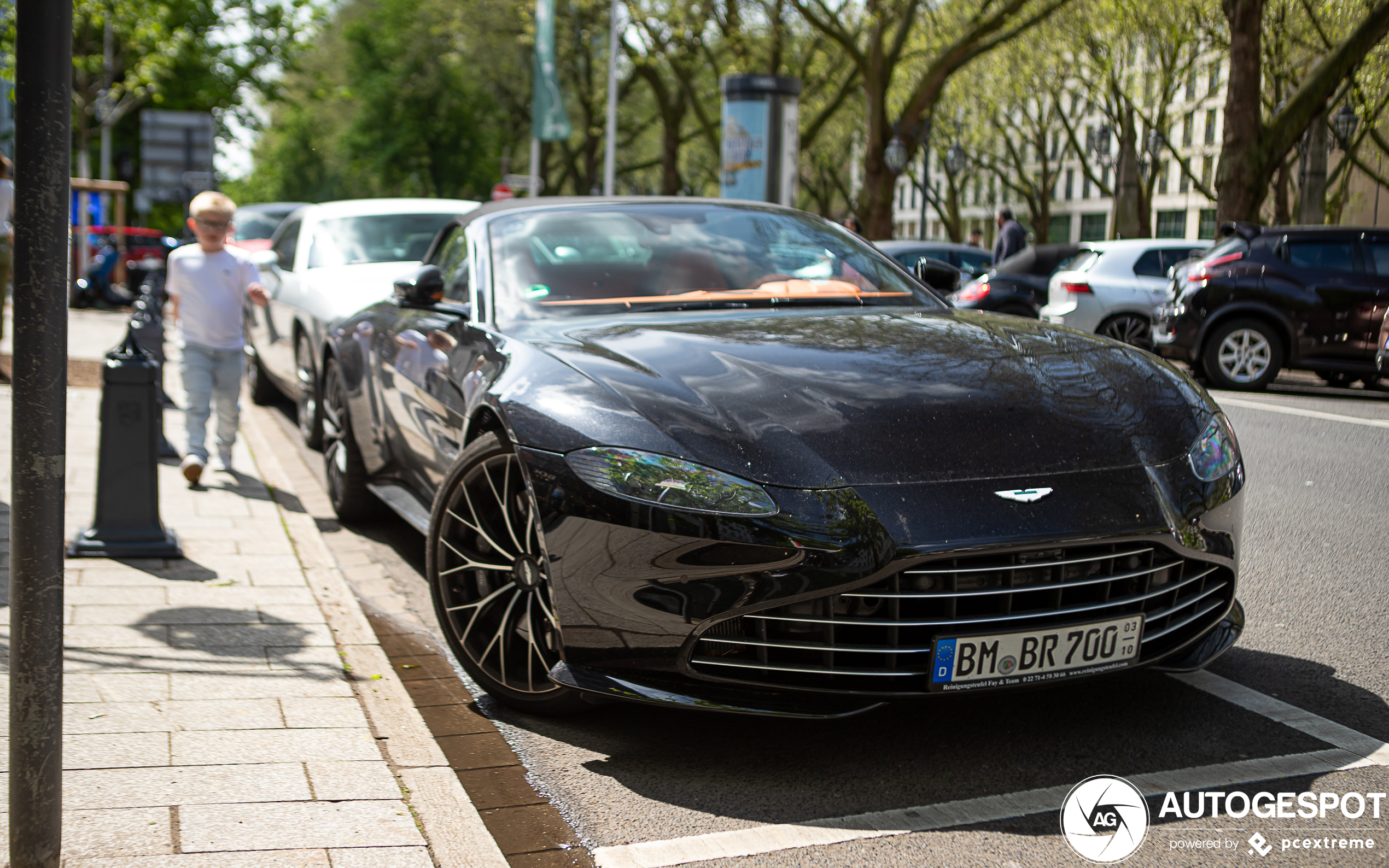 Aston Martin V8 Vantage Roadster 2020