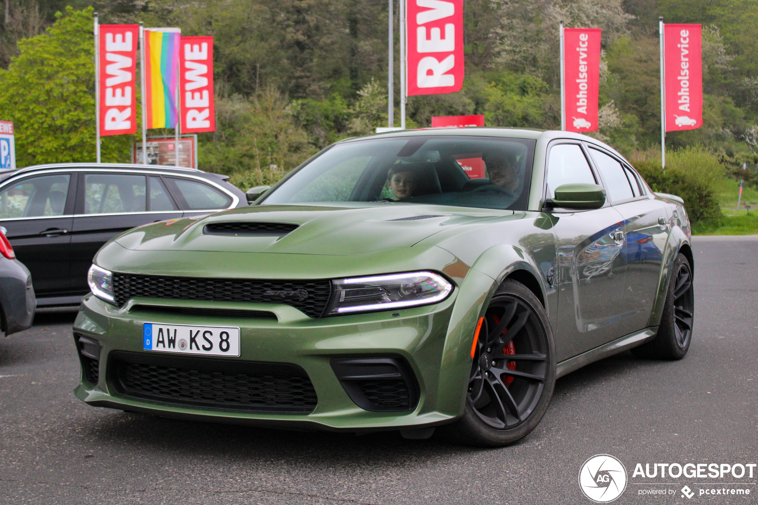 Dodge Charger SRT Hellcat Widebody