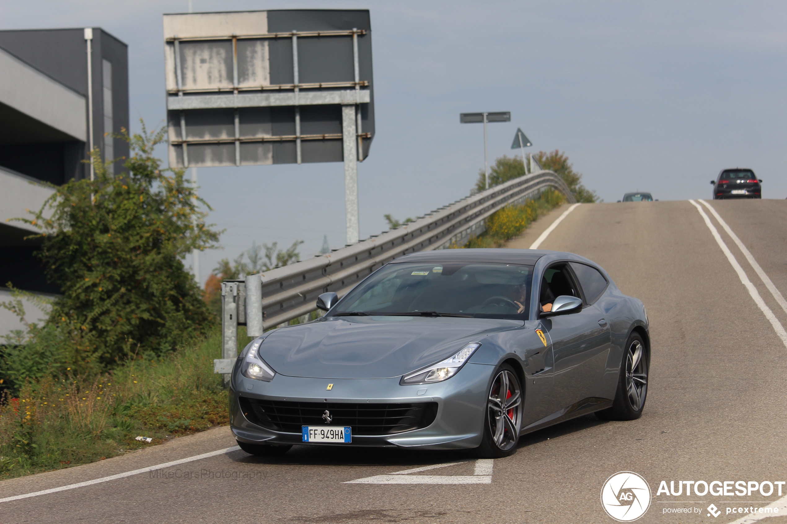 Ferrari GTC4Lusso