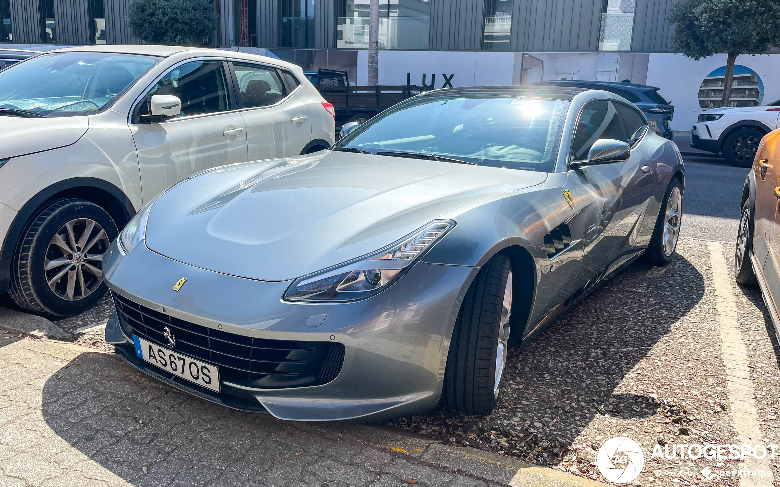 Ferrari GTC4Lusso T