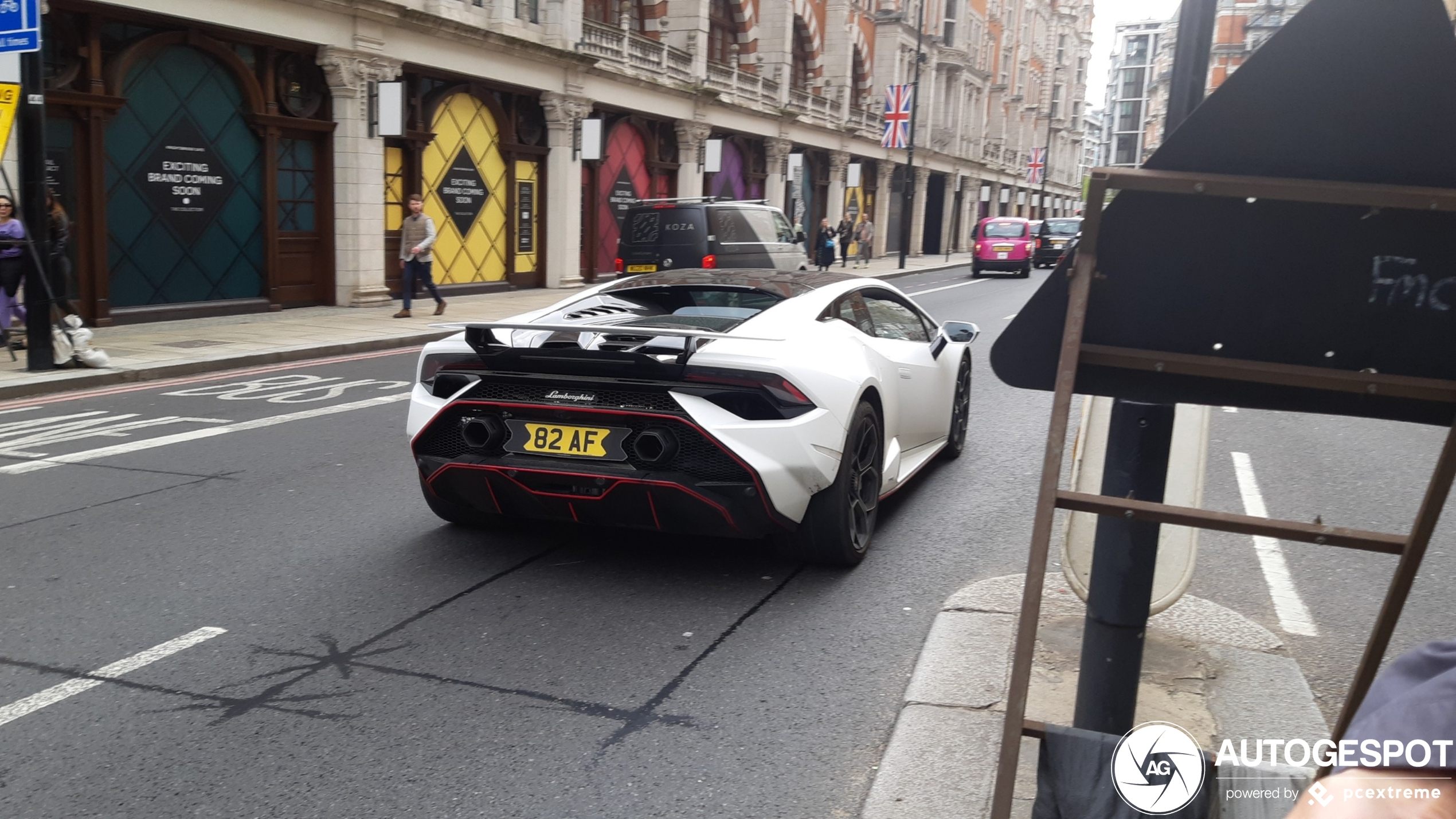 Lamborghini Huracán LP640-2 Tecnica