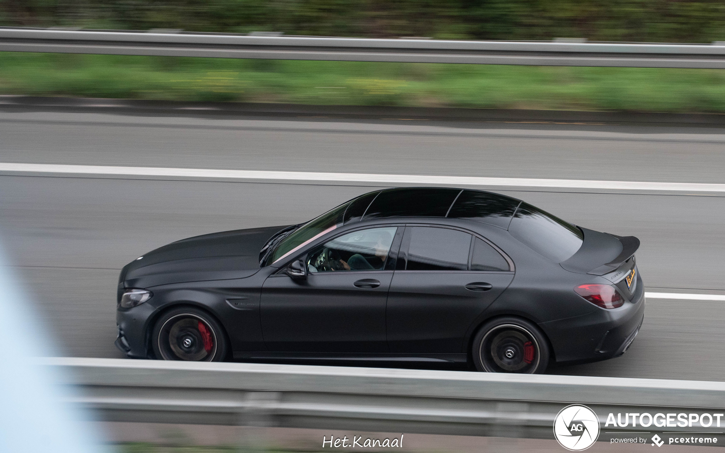 Mercedes-AMG C 63 S W205