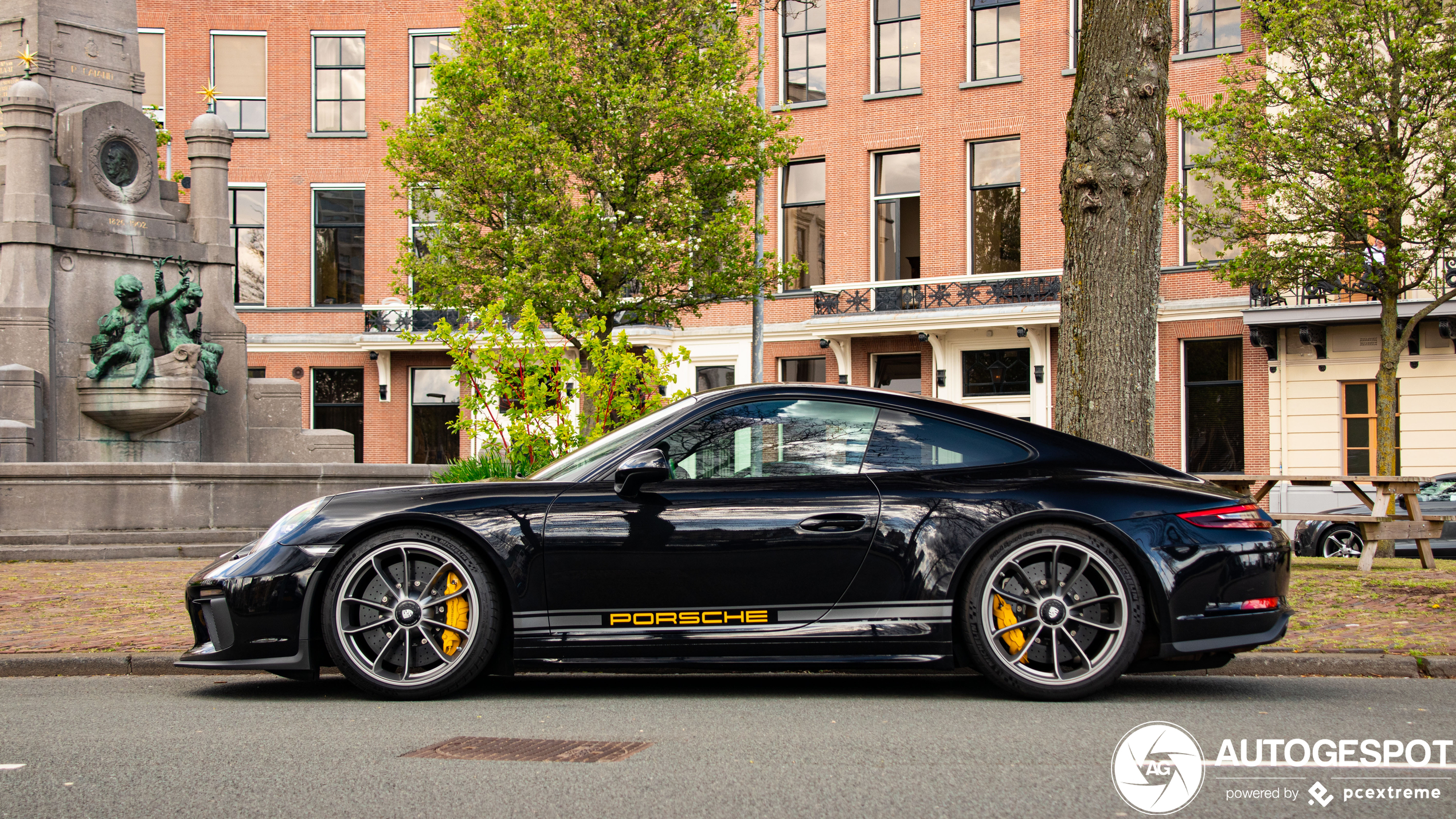 Porsche 991 GT3 Touring