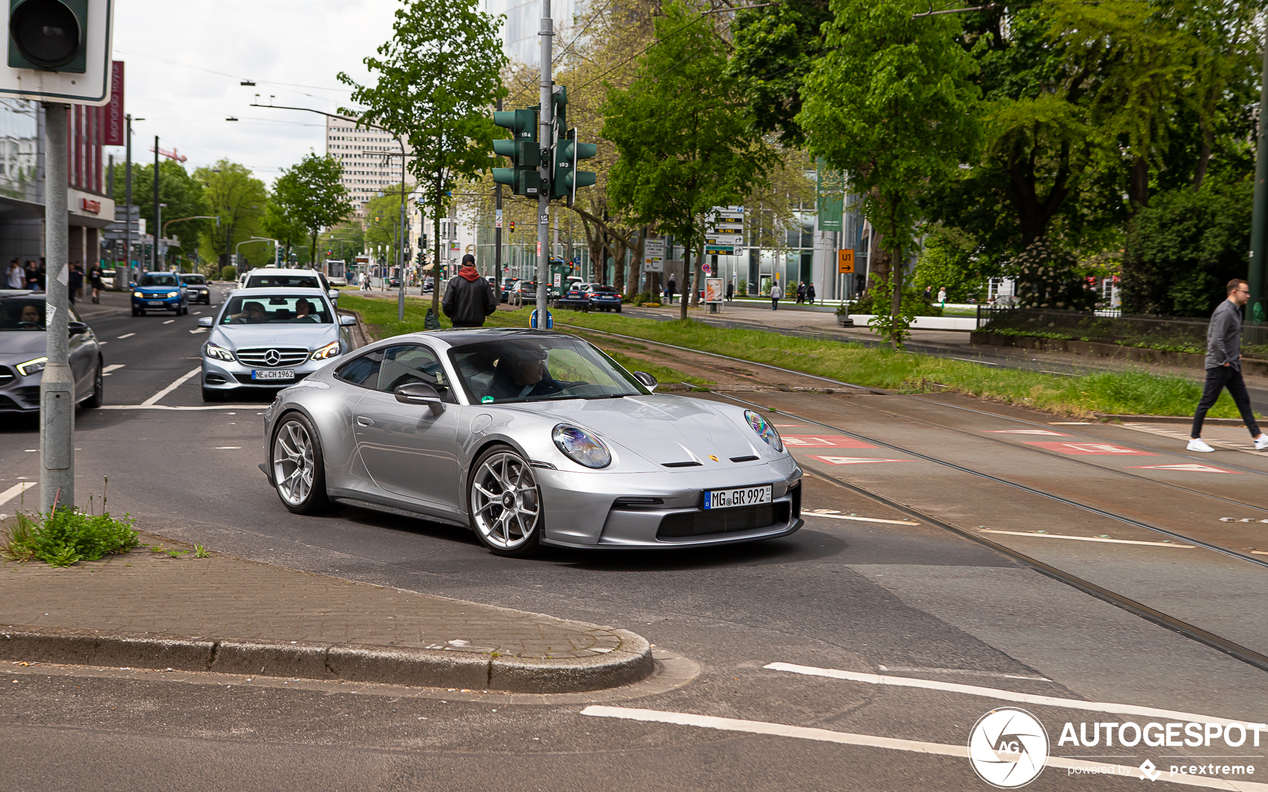 Porsche 992 GT3 Touring