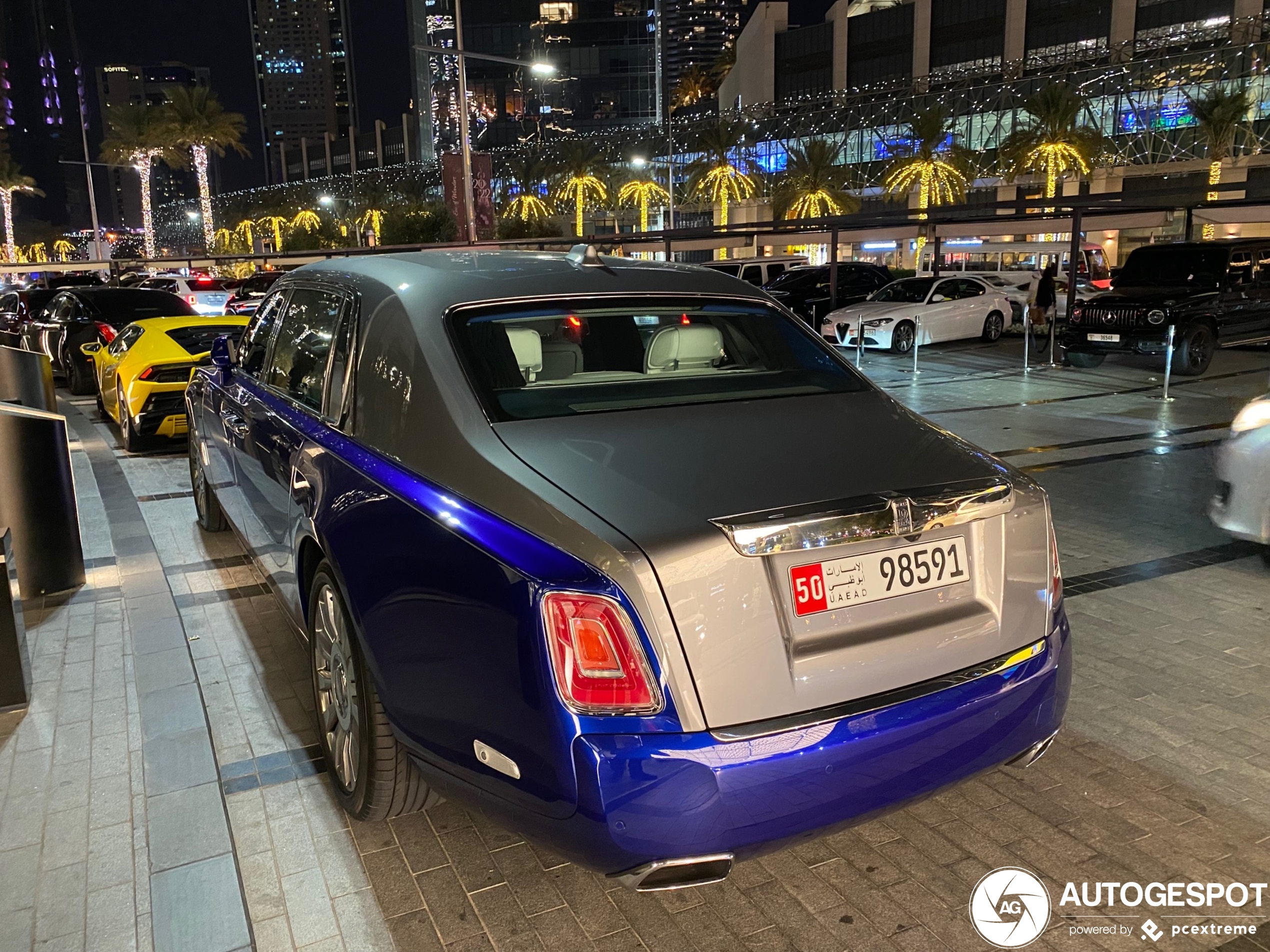 Rolls-Royce Phantom VIII EWB