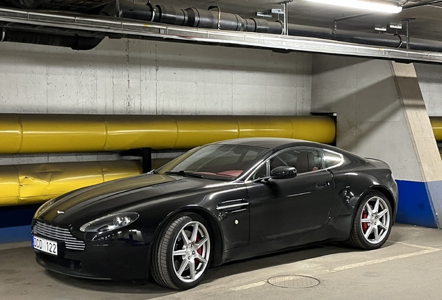 Aston Martin V8 Vantage