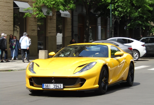 Ferrari 812 GTS