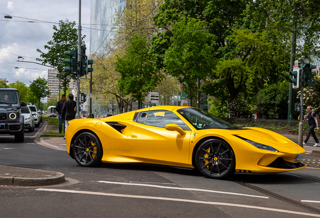 Ferrari F8 Spider