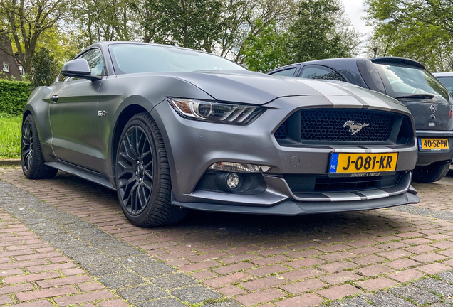 Ford Mustang GT 2015