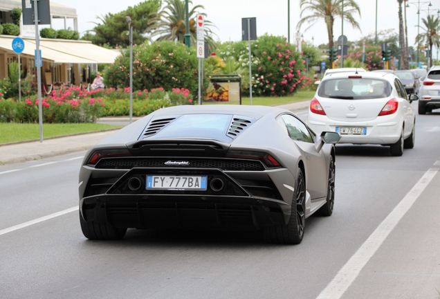 Lamborghini Huracán LP640-4 EVO