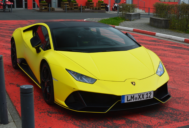 Lamborghini Huracán LP640-4 EVO