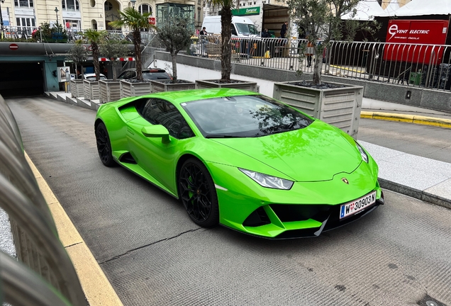 Lamborghini Huracán LP640-4 EVO