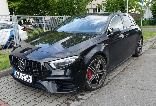Mercedes-AMG A 45 S W177