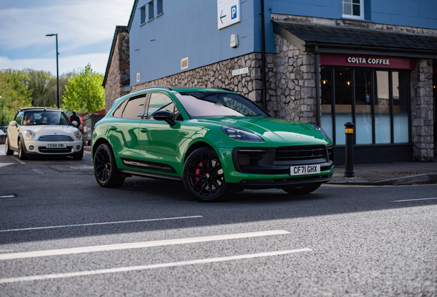 Porsche 95B Macan GTS MkIII