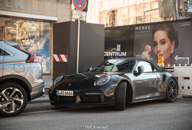 Porsche 992 Turbo S Cabriolet