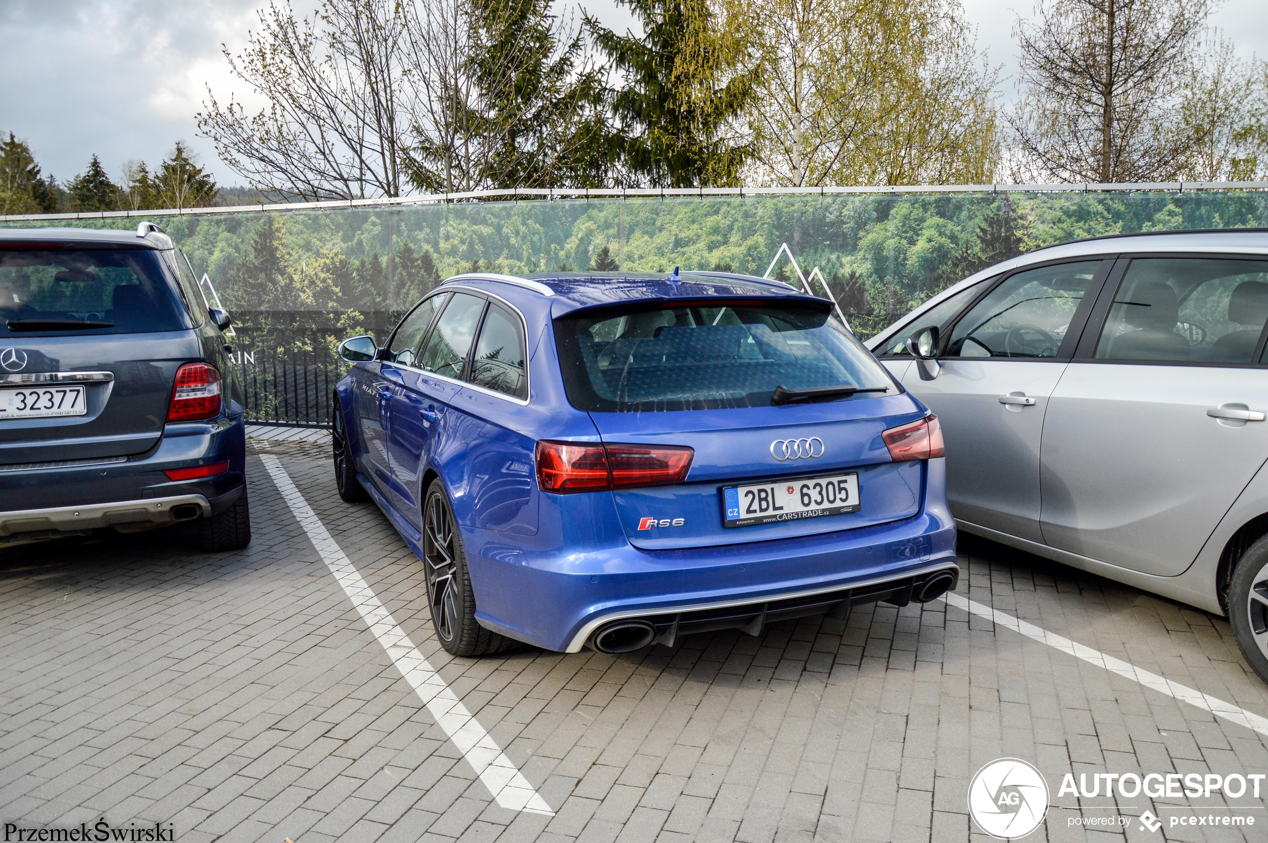 Audi RS6 Avant C7 2015