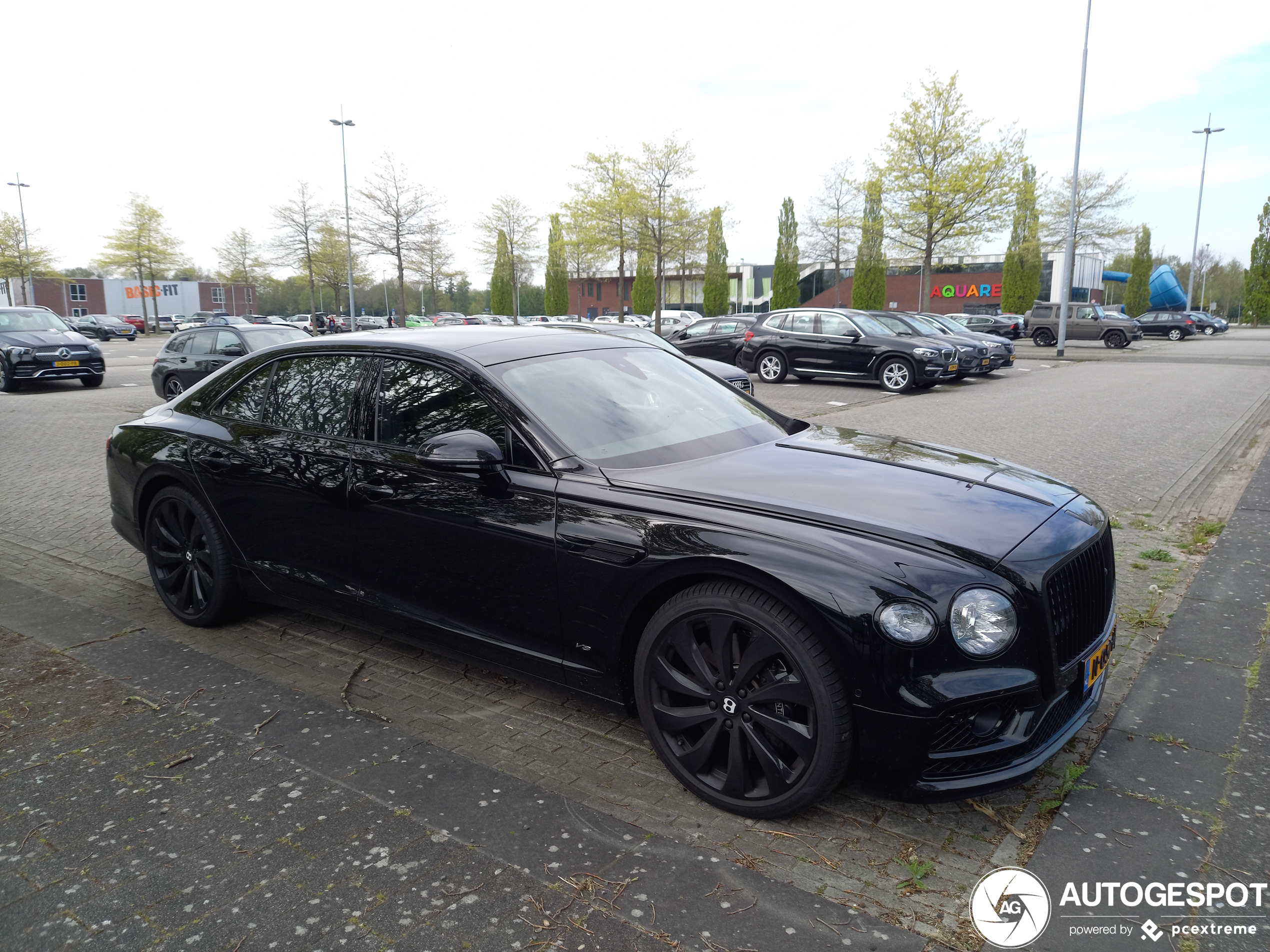 Bentley Flying Spur V8 2021 First Edition