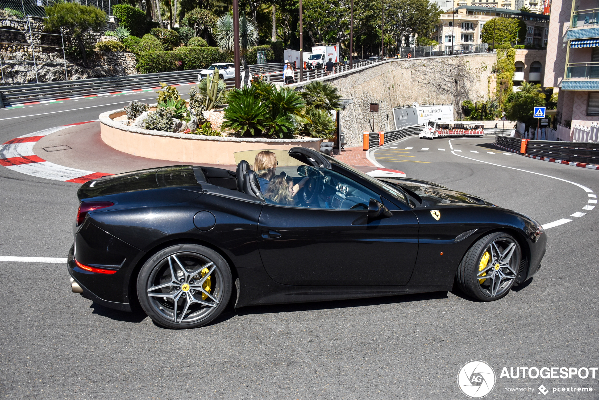 【未組立】Ferrari California T 2018 Ferrari California T '70TH Anniversary' VIN
