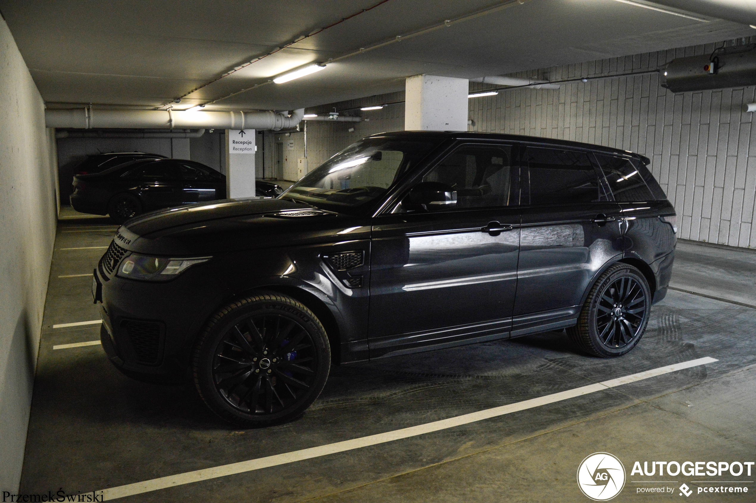 Land Rover Range Rover Sport SVR