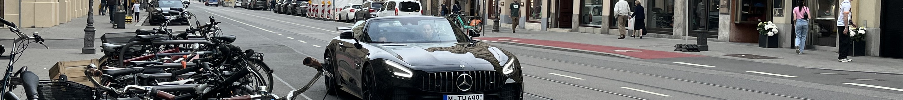 Mercedes-AMG GT R Roadster R190