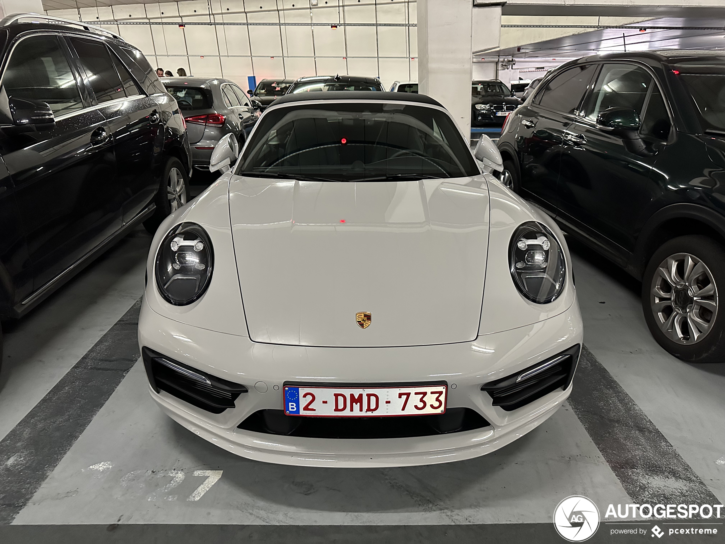 Porsche 992 Carrera 4S Cabriolet