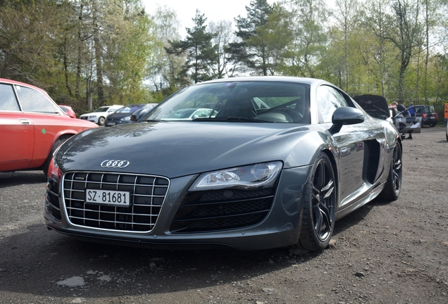 Audi R8 V10