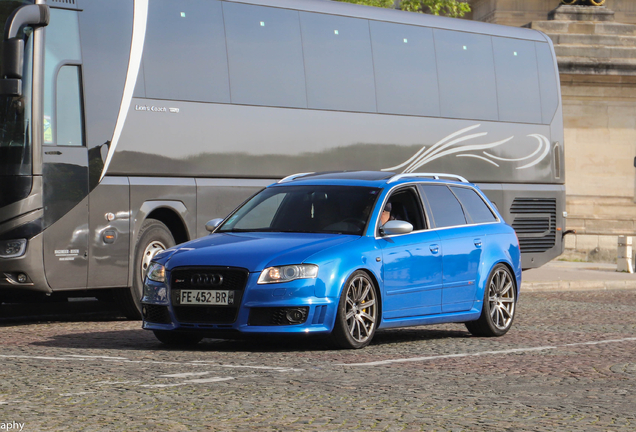 Audi RS4 Avant B7