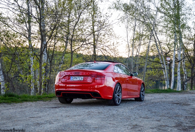 Audi RS5 B8 2012