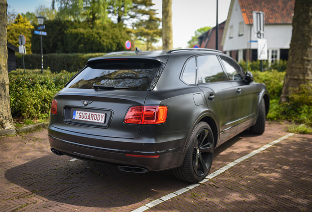 Bentley Bentayga Hybrid