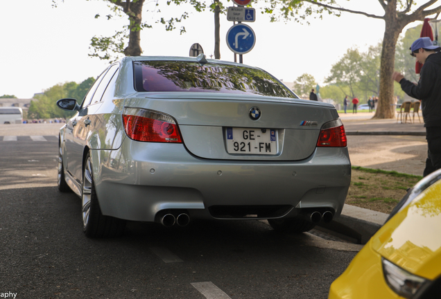 BMW M5 E60 2005