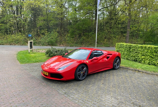 Ferrari 488 Spider