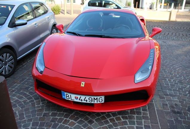 Ferrari 488 Spider