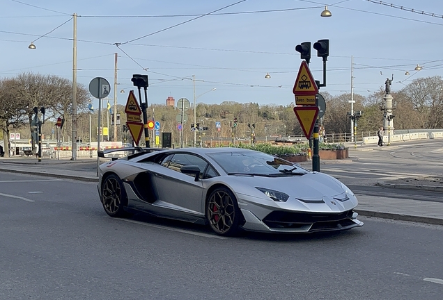 Lamborghini Aventador LP770-4 SVJ